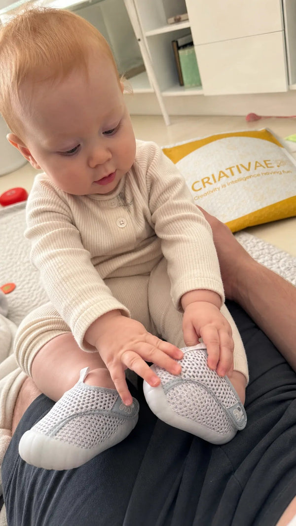 AirSteps Criativae - Breathable Mesh Baby Shoes for First Steps